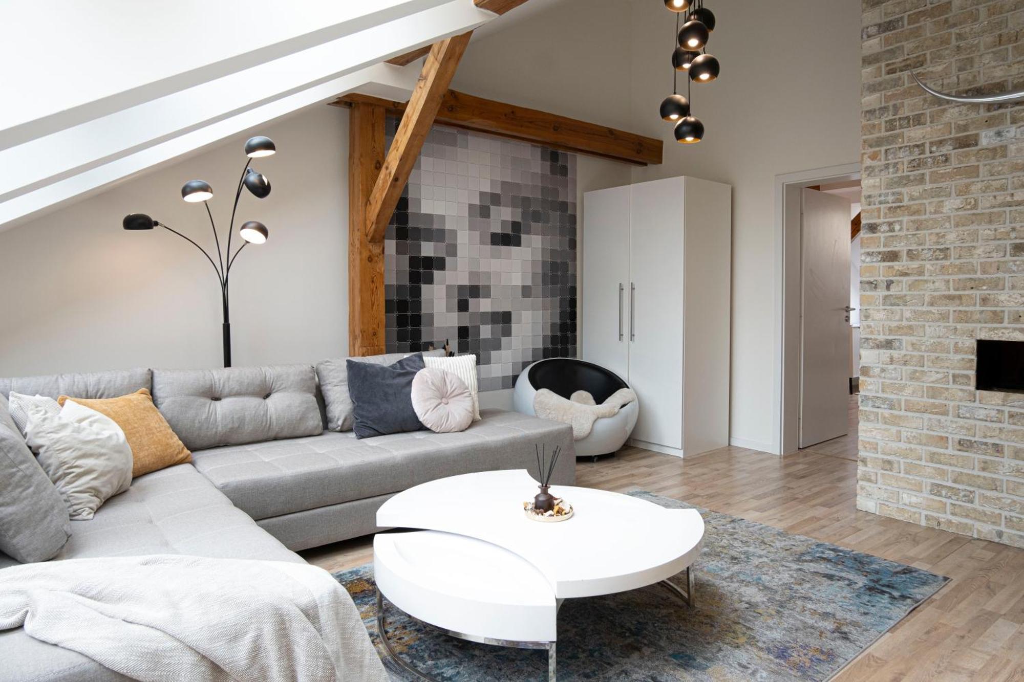 Apartment Marilyn Monroe With Ac In Center
